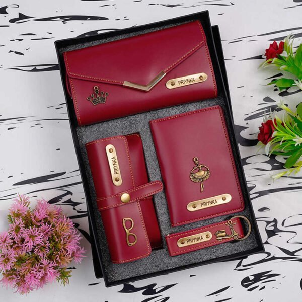 Elegant Travel Gift Set